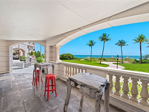 4th image of 7716 Fisher Island Dr #7716