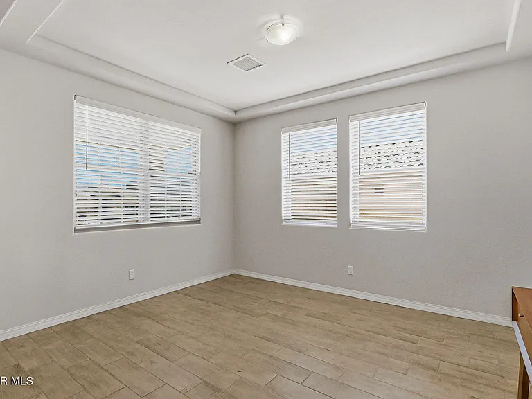7509 Enchanted Park Dr — Photo 8