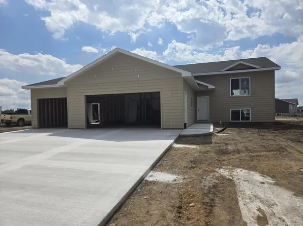 505 Cullen Ave, Volga, SD 57071