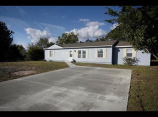 154 Freshwater Dr, Hubert, NC 28539