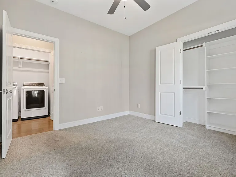 1108 Wall St — Photo 15
