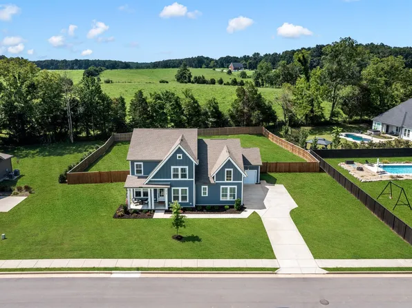 7219 Adenborough Dr, Fairview, TN 37062