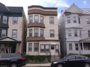533 21st St, Irvington, NJ 07111