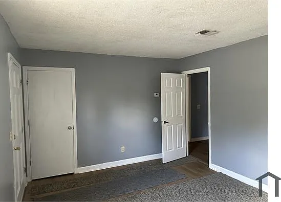 114 Henry St — Photo 14