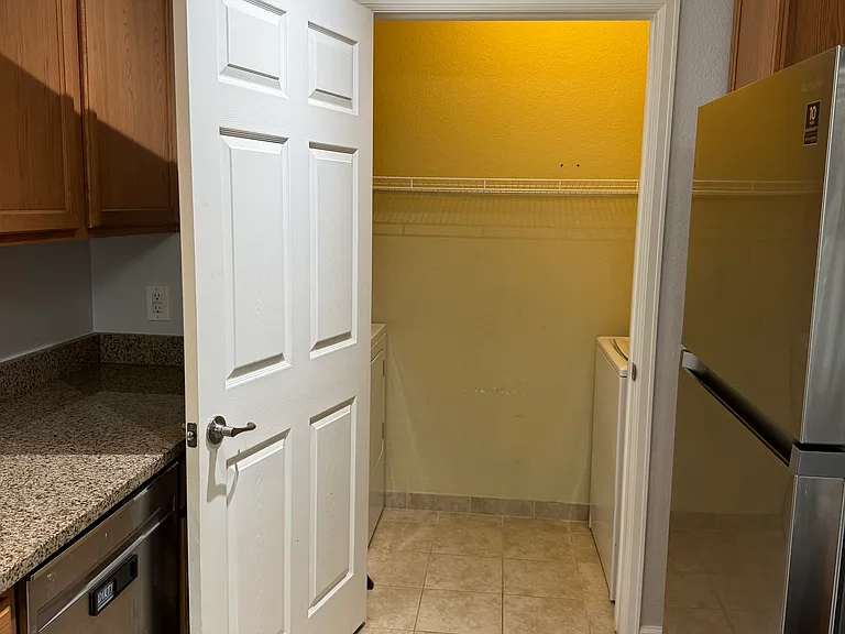 2900 Blue Sky Cir #5-203 — Photo 10
