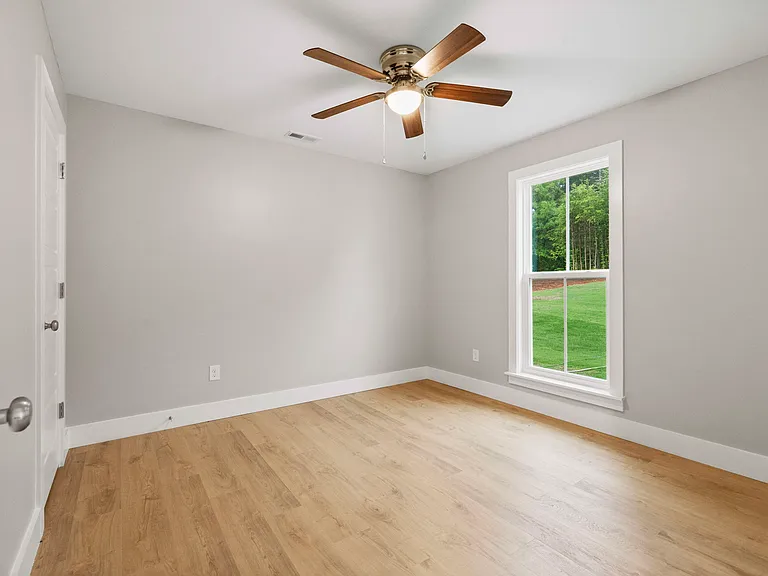 112 Bedrock Rd #B — Photo 31