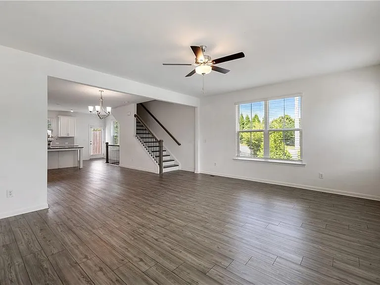 307 Danville Ave — Photo 16