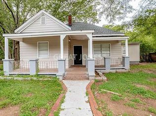 1004 Park Ave, Lagrange, GA 30240