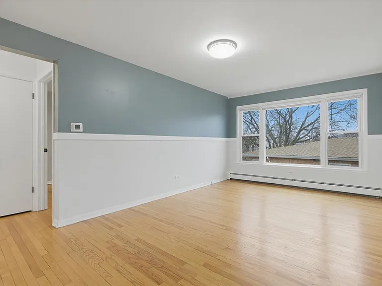 8917 S Cottage Grove Ave #2E — Photo 5