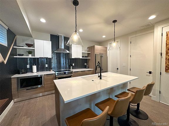 5th image of 1250 N Osceola Street #1