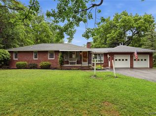 62 Ellis Dr, West Falls, NY 14170