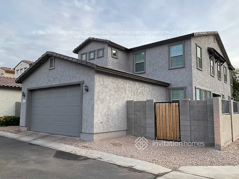 242 N 69th Pl — Photo 20