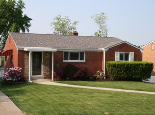 1273 Brooklawn Dr, Pittsburgh, PA 15227