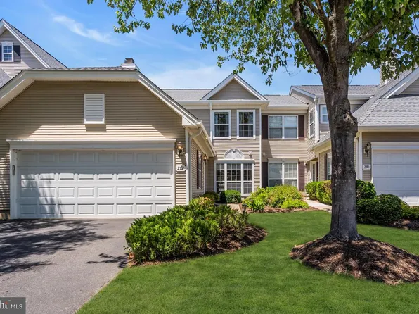 272 Colt St, Pennington, NJ 08534