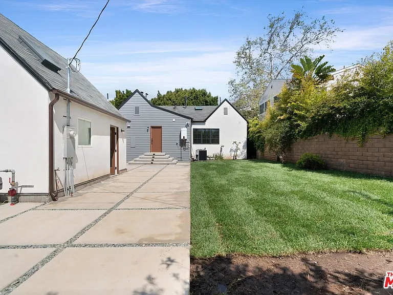 2316 Hill St — Photo 19