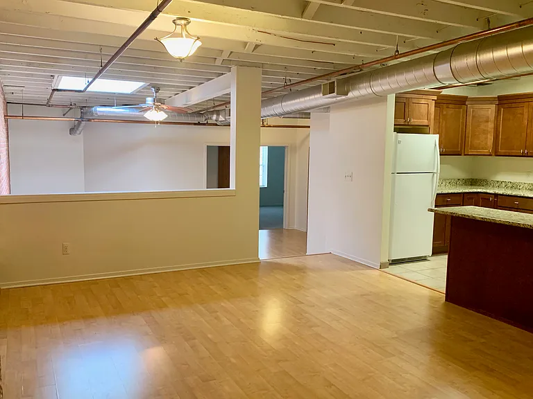 213 S 4th Ave #2B — Photo 2