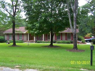 816 Fox Hollow Wood Dr, Jackson, GA 30233