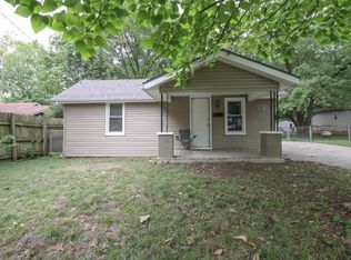 1707 N Drury Ave, Springfield, MO 65802