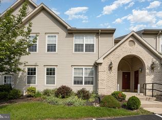 205 Forest Oak Ln, Harrisburg, PA 17110