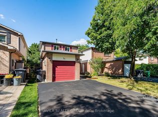 31 Wheatfield Rd, Brampton, ON L6X 2V4