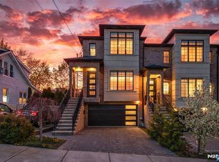 519 Walnut St, Fort Lee, NJ 07024