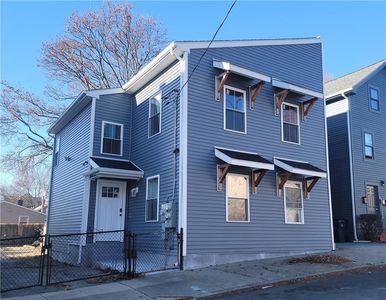 54 Steuben St, Providence, RI, 02909