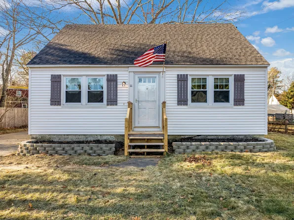 11 Garden Lane, Brunswick, ME 04011