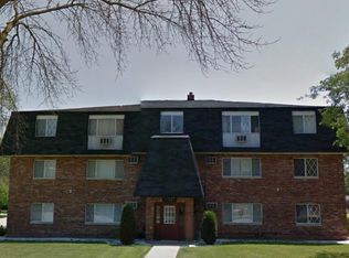 17227 71st Ct APT 4, Tinley Park, IL 60477