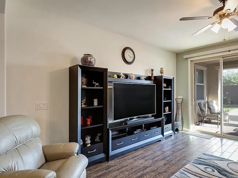10329 E Hawk Ave — Photo 9