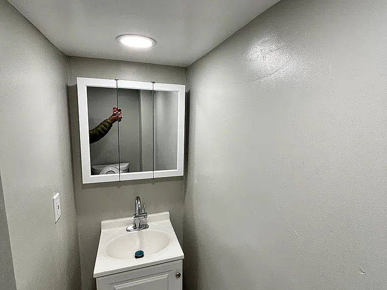 43 Ross St #2 — Photo 10