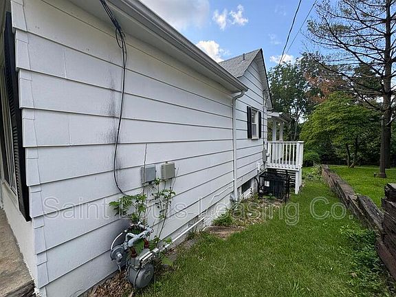 4th image of 10565 Hobday Ave