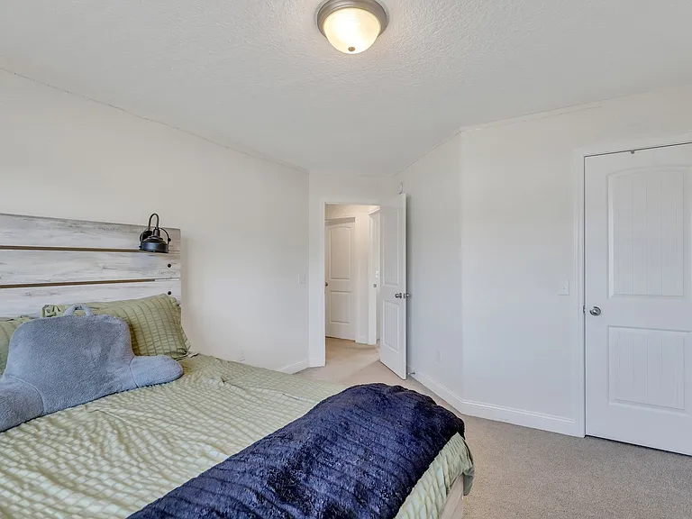 487 Meloney Dr — Photo 27