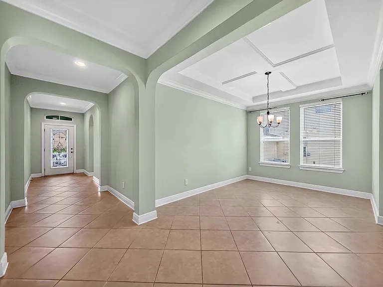 2062 Redbay Ave — Photo 14