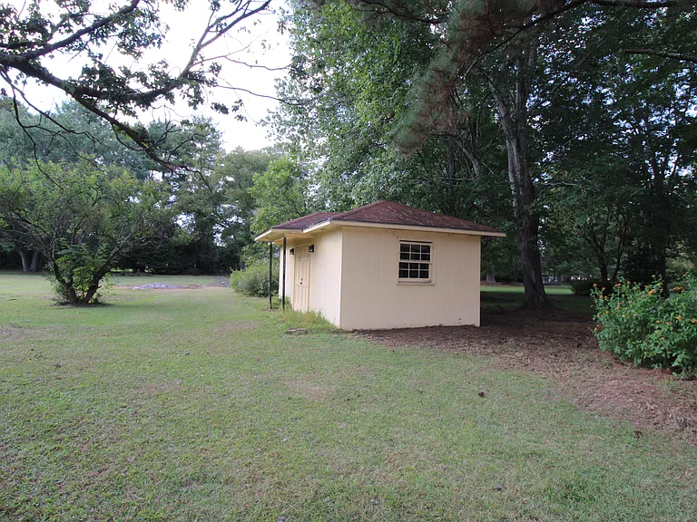 50 Aubrey Cir — Photo 27
