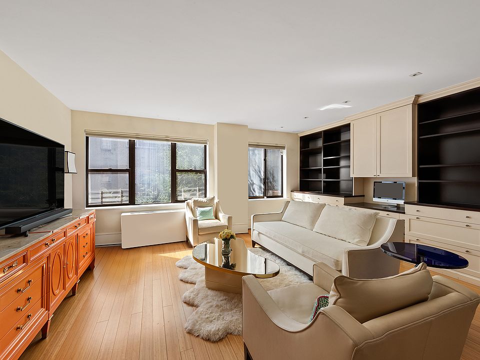 1st image of 216 E 75th St #3EAST