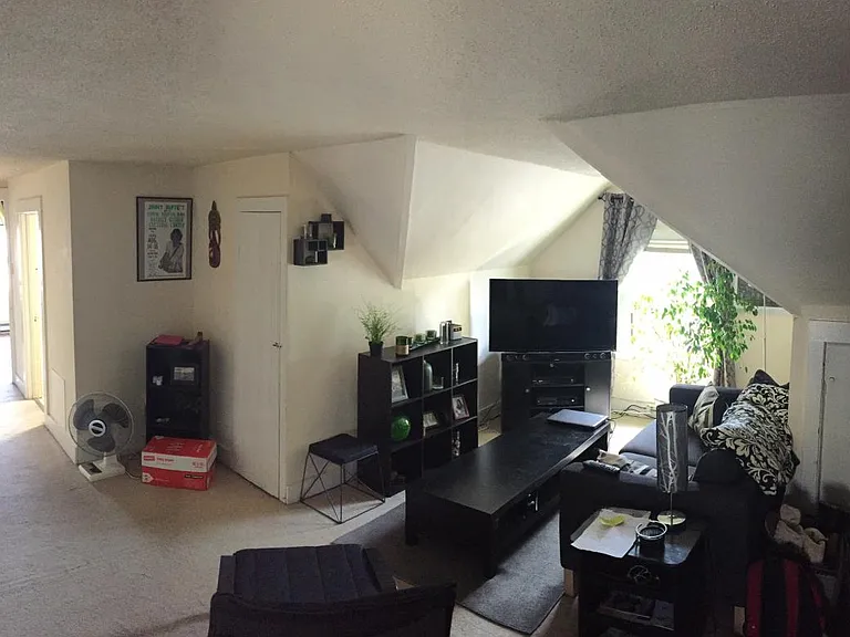 102 Lancaster Rd #3 — Photo 4