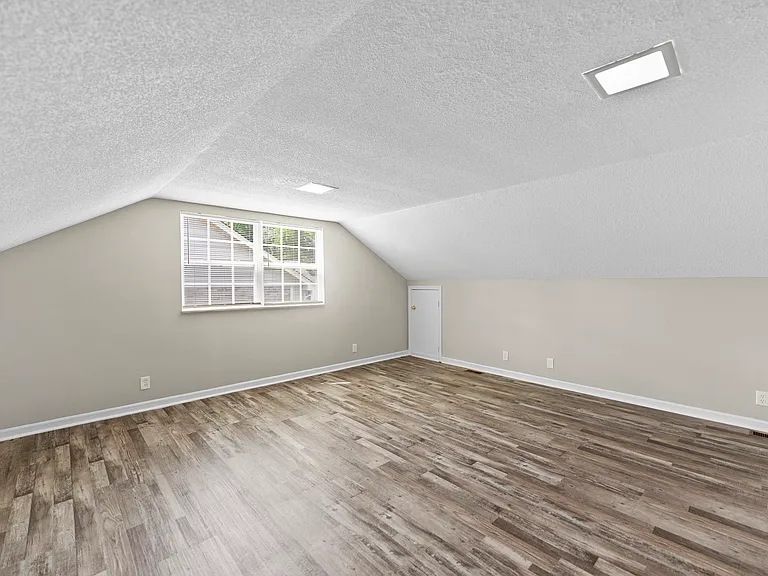 3508 Daisy Trl — Photo 8
