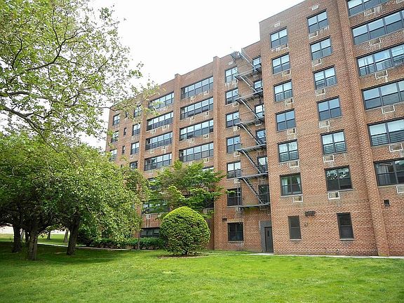 2nd image of 75-26 Bell Blvd APT 1D