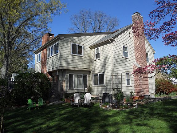 2nd image of 79 Betsey Williams Dr