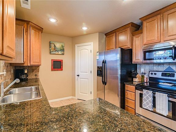 5th image of 3643 W Clearwood Dr