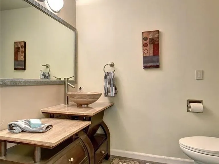 8033 NE 132nd St — Photo 7