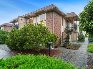 10210 SE 239th St APT 20, Kent, WA