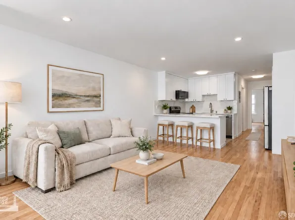 1250 Clay St APT 203, San Francisco, CA 94108