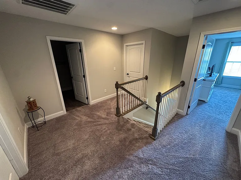 104 Deerberry Ln — Photo 13