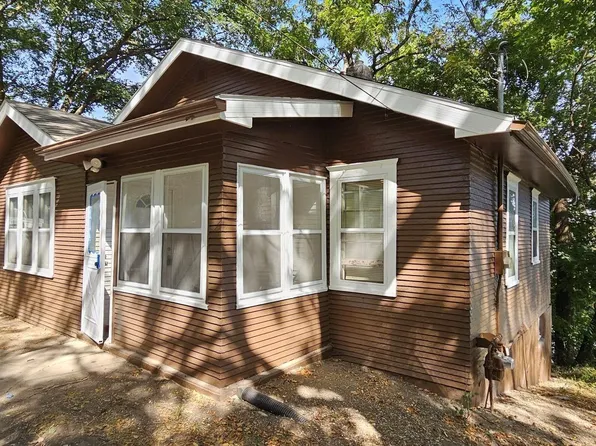1511 N View Ter, Sioux City, IA 51103