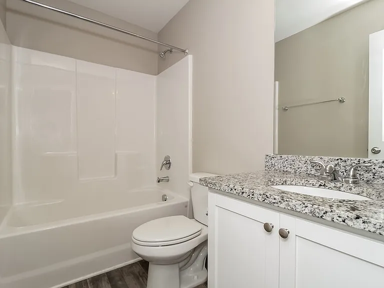 1739 Mary Ave — Photo 11