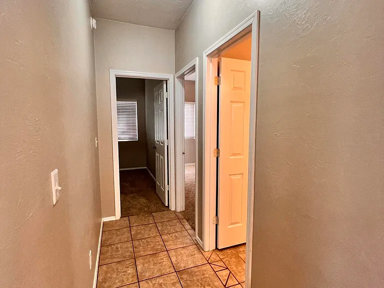 12188 N Kylene Canyon Dr — Photo 18
