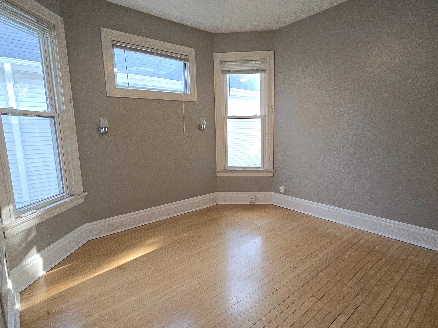 3 bed, 1516 sqft, $1,795 — Photo 4