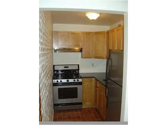 Rented by City Connections Realty | media 45