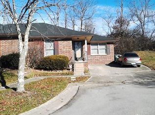 2211 Storey Ct, Lexington, KY 40515